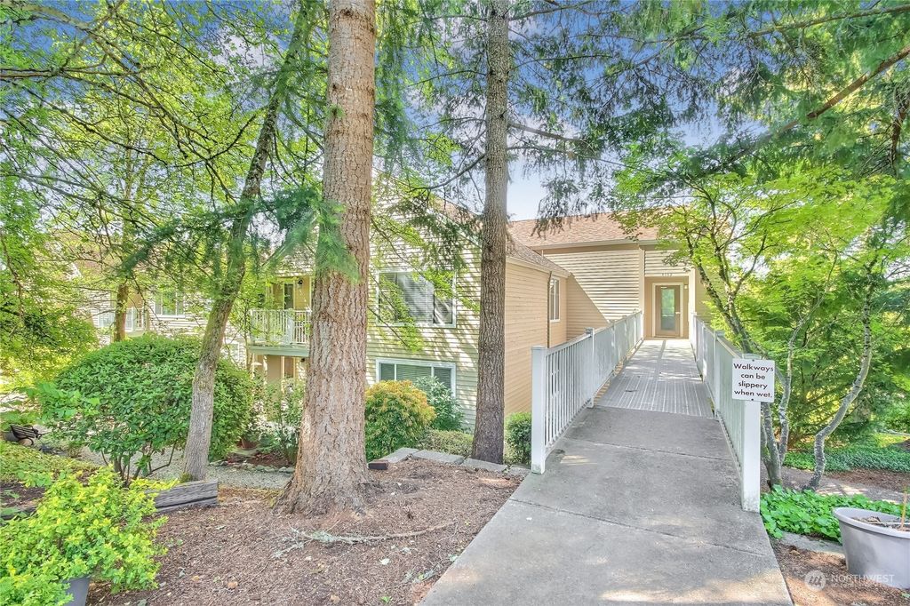 Photo of 4152 Providence Point Drive SE #106, Issaquah, WA 98029 (MLS # 2236740)