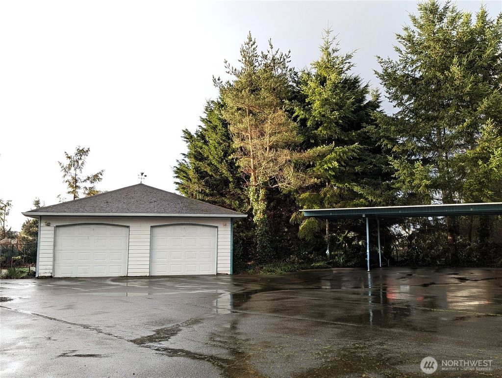 Photo of 2007 99th Street E #1, Tacoma, WA 98445 (MLS # 2474818)