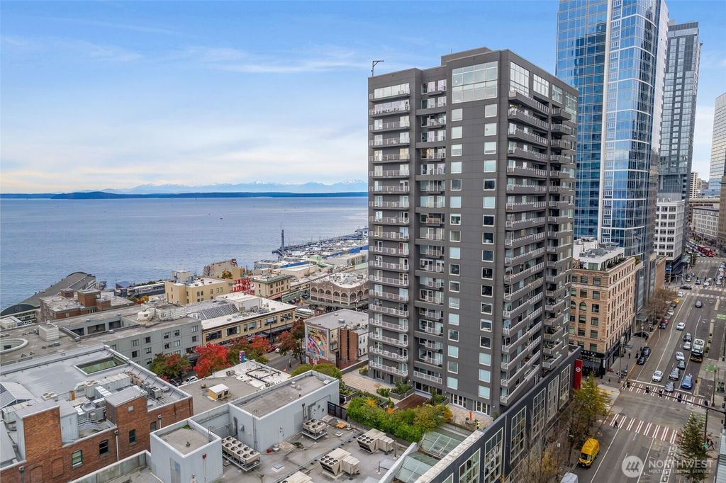 Photo of 1415 2nd Avenue #2108, Seattle, WA 98101 (MLS # 2445062)