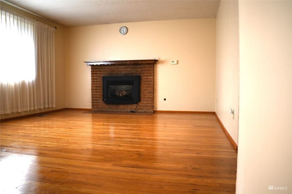 Photo of 35110 45th Avenue S, Auburn, WA 98001 (MLS # 1981531)