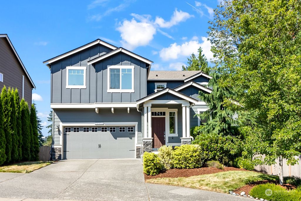 Photo of 11831 14th Pl Pl SE, Lake Stevens, WA 98258 (MLS # 2267998)