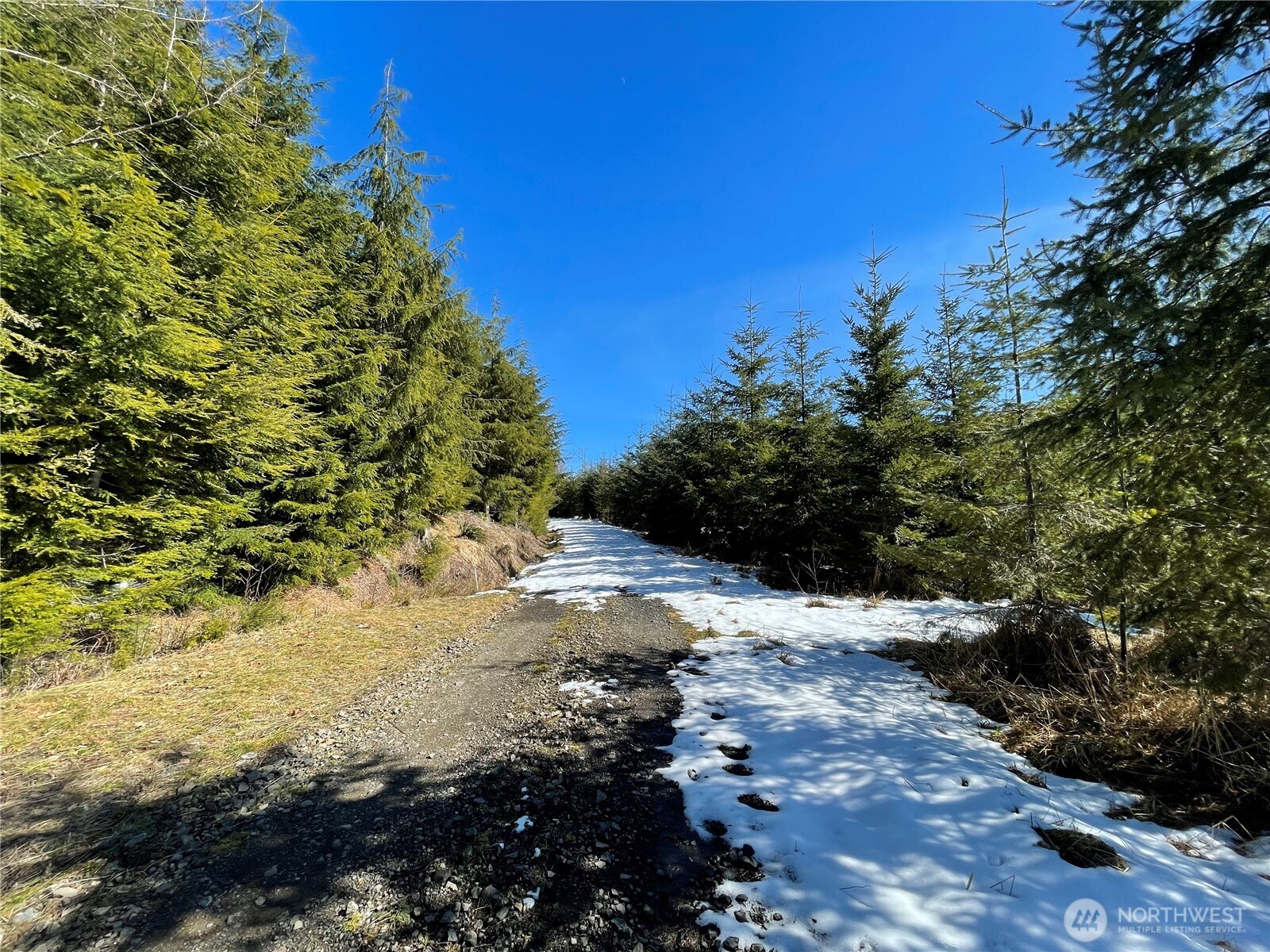400 Short Road