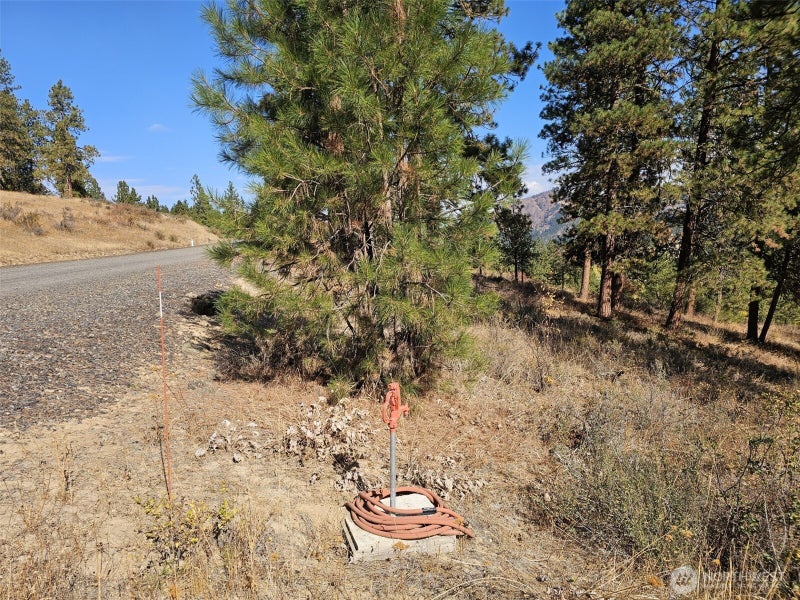 2 Swauk Pines Road