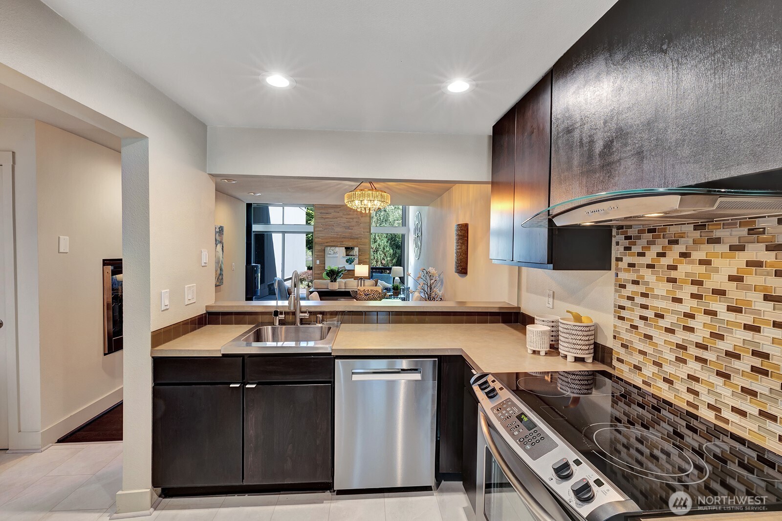 13896 NE 66th Street 586