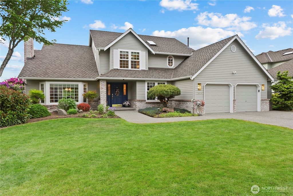 Photo of 2601 59th Street SW, Everett, WA 98203 (MLS # 2394102)