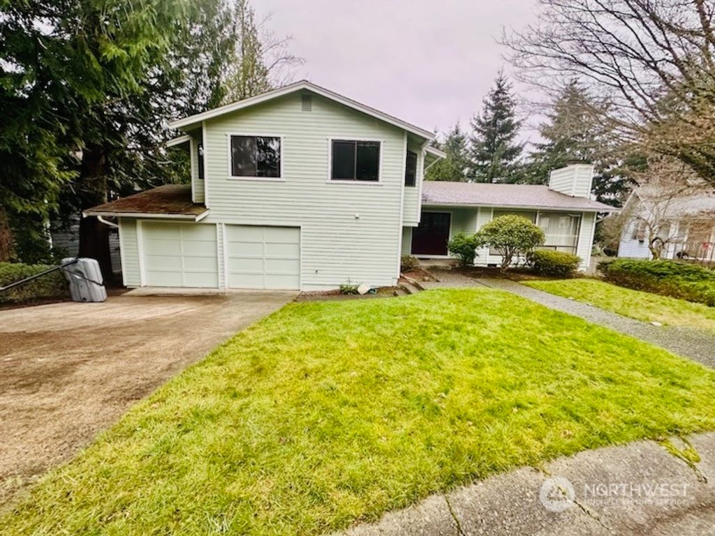 Photo of 16015 NE 99th Street, Redmond, WA 98052 (MLS # 2319590)