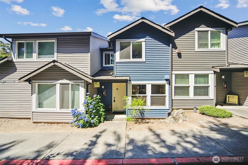 Photo of 26327 116th Avenue SE #E102, Kent, WA 98030 (MLS # 2397259)