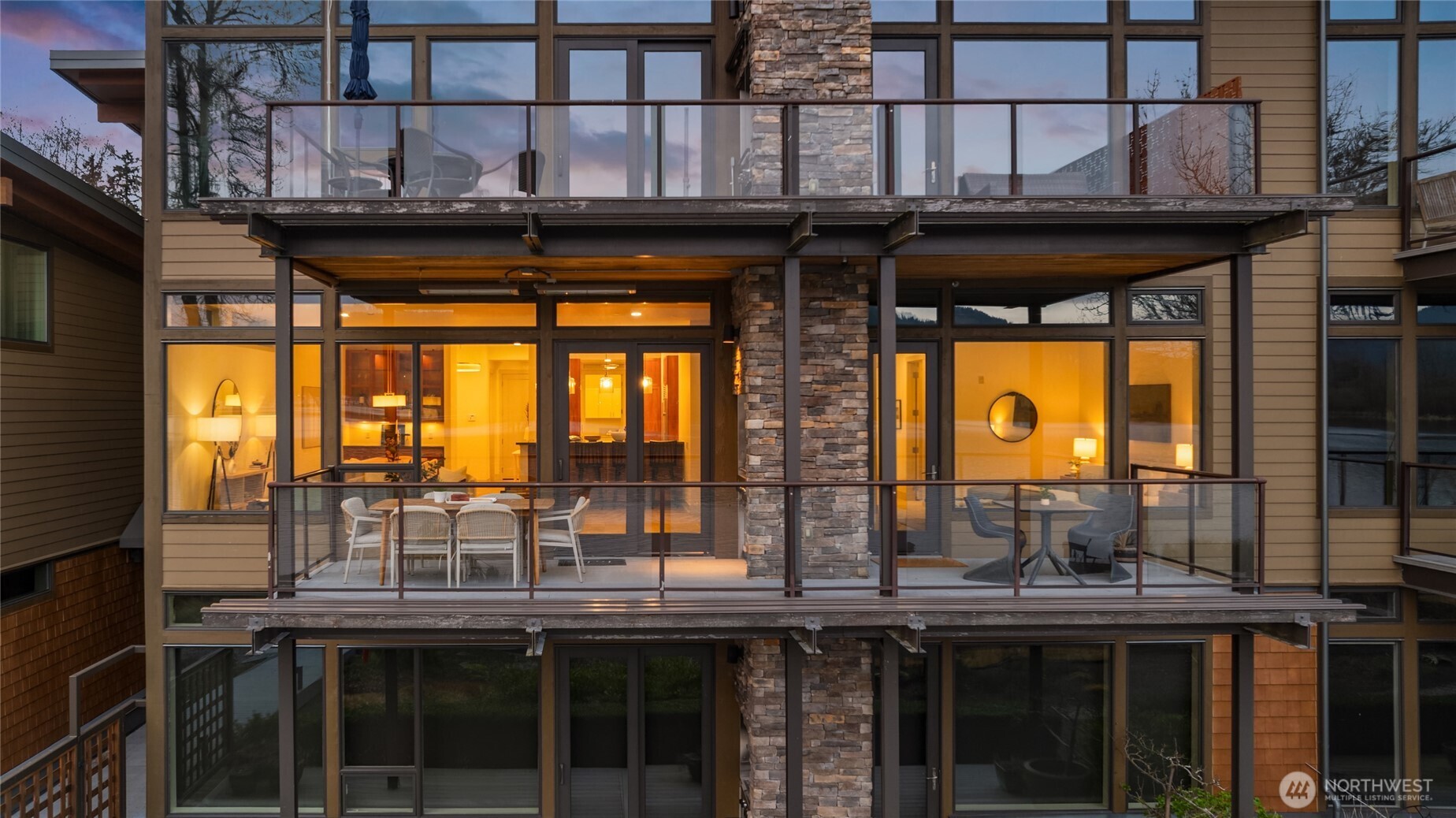 4309 E Lake Sammamish Parkway SE 4309