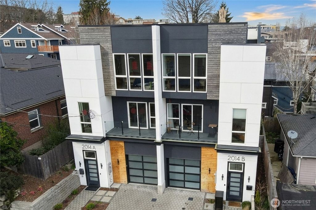 Photo of 2014 E Pine Street #B, Seattle, WA 98122 (MLS # 2488864)