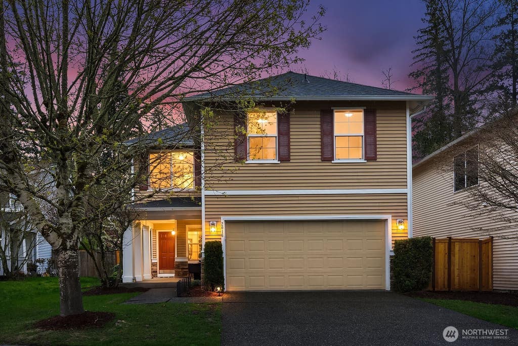 Photo of 2016 250th Place SE, Sammamish, WA 98075 (MLS # 2555380)