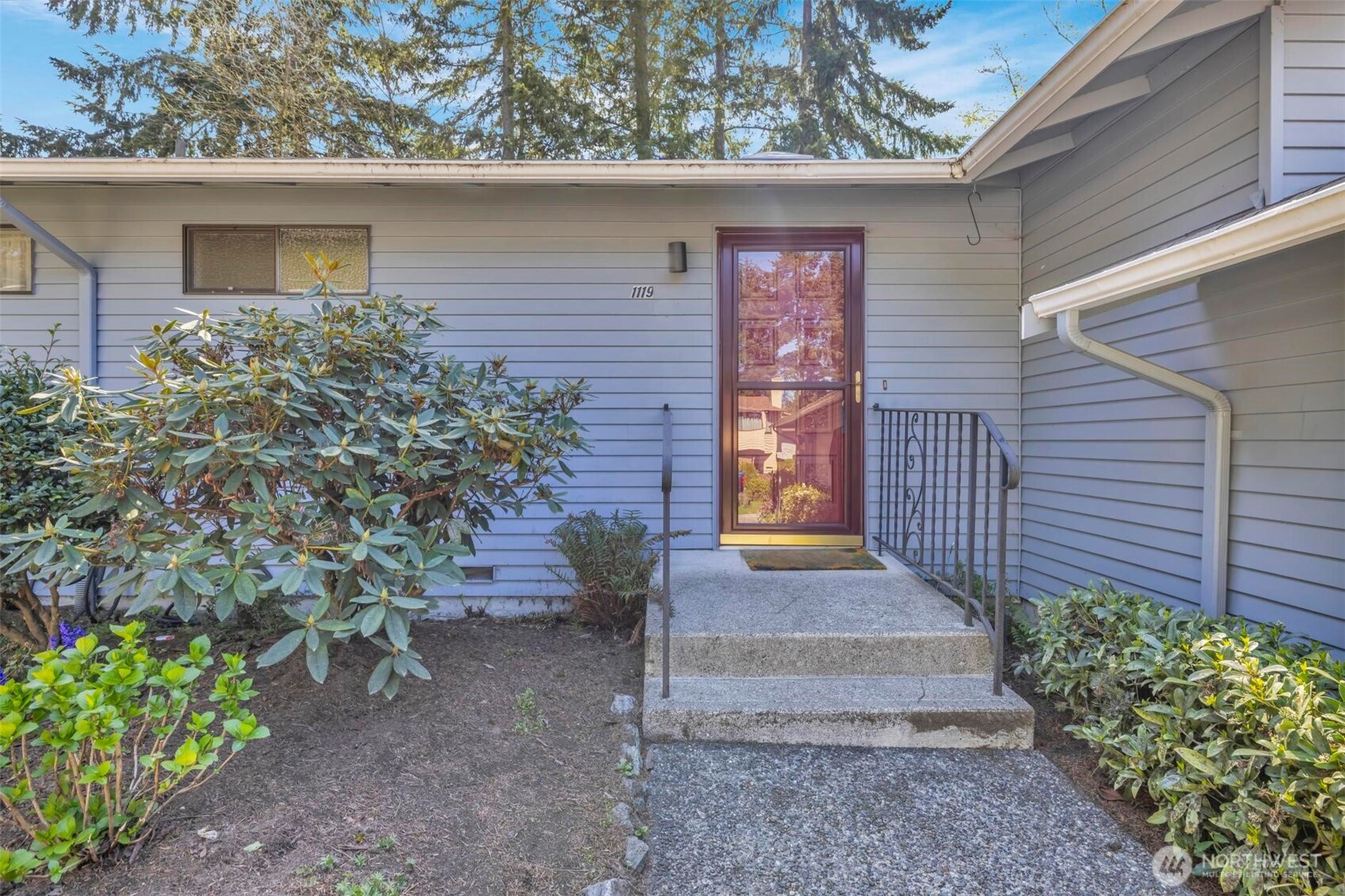 1119 S 249th Place