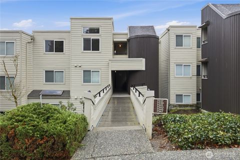 Photo of 7339 Old Redmond Road #118, Redmond, WA 98052 (MLS # 2491676)