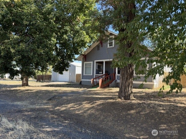 114 N F Street