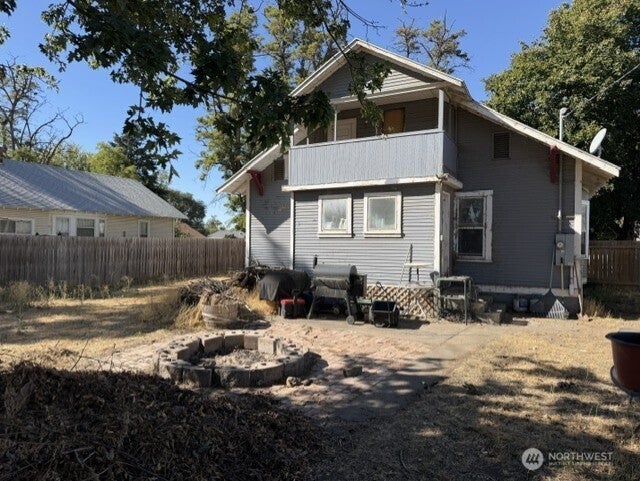 114 N F Street