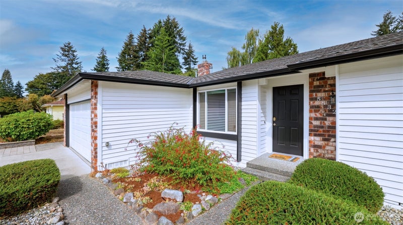 15832 SE 169th Place