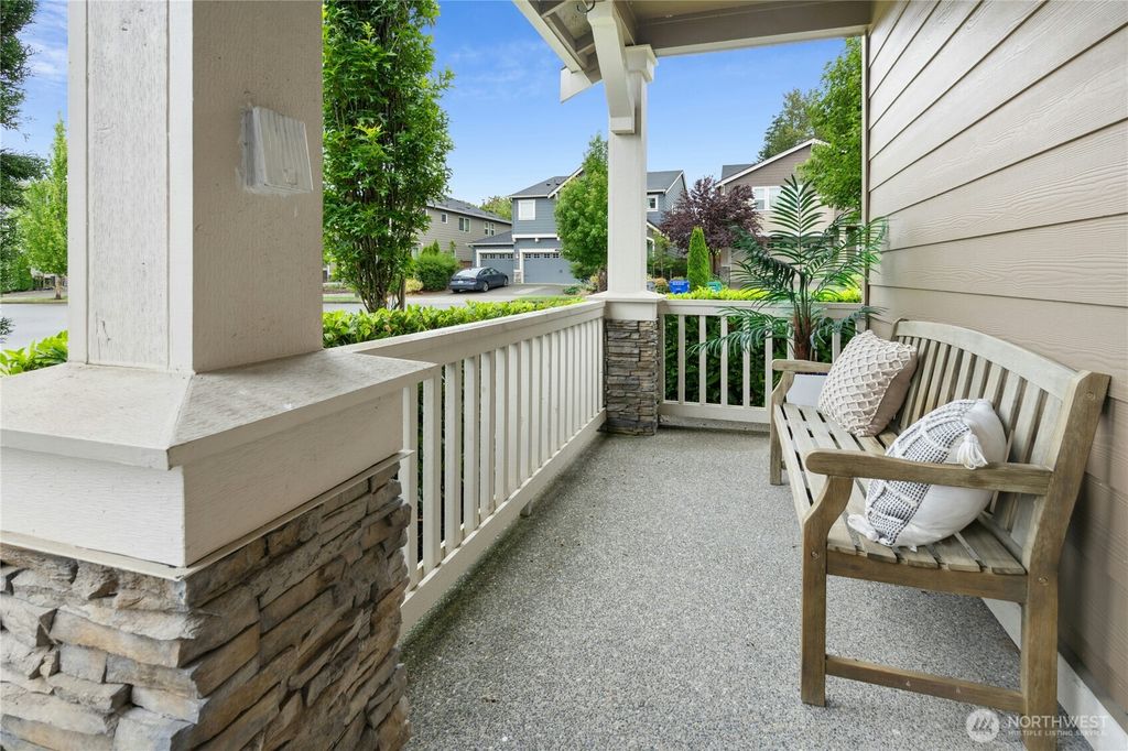 Photo of 15013 126th Avenue NE, Woodinville, WA 98072 (MLS # 2422697)
