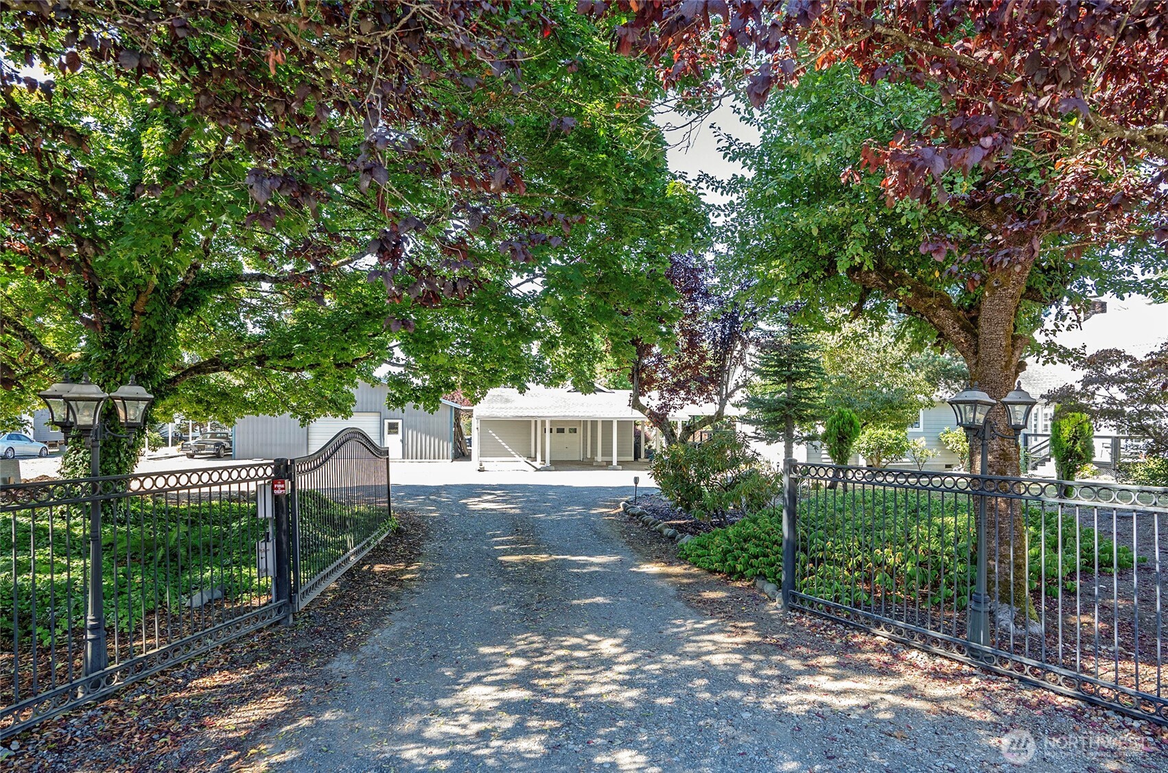4712 Brookdale RD E Road