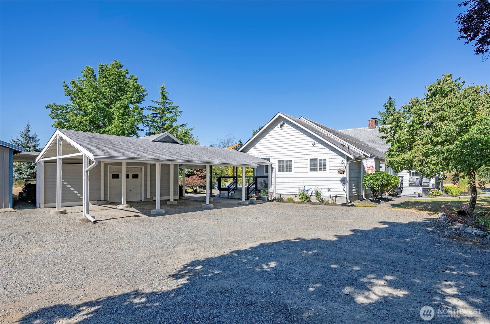 4712 Brookdale RD E Road