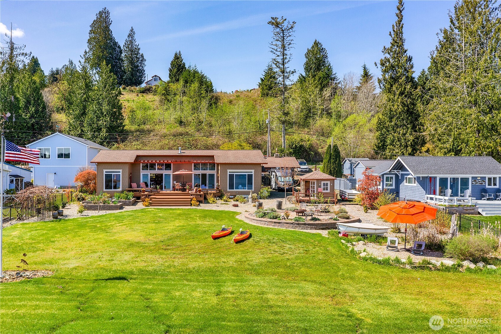 7530 E Grapeview Loop Road