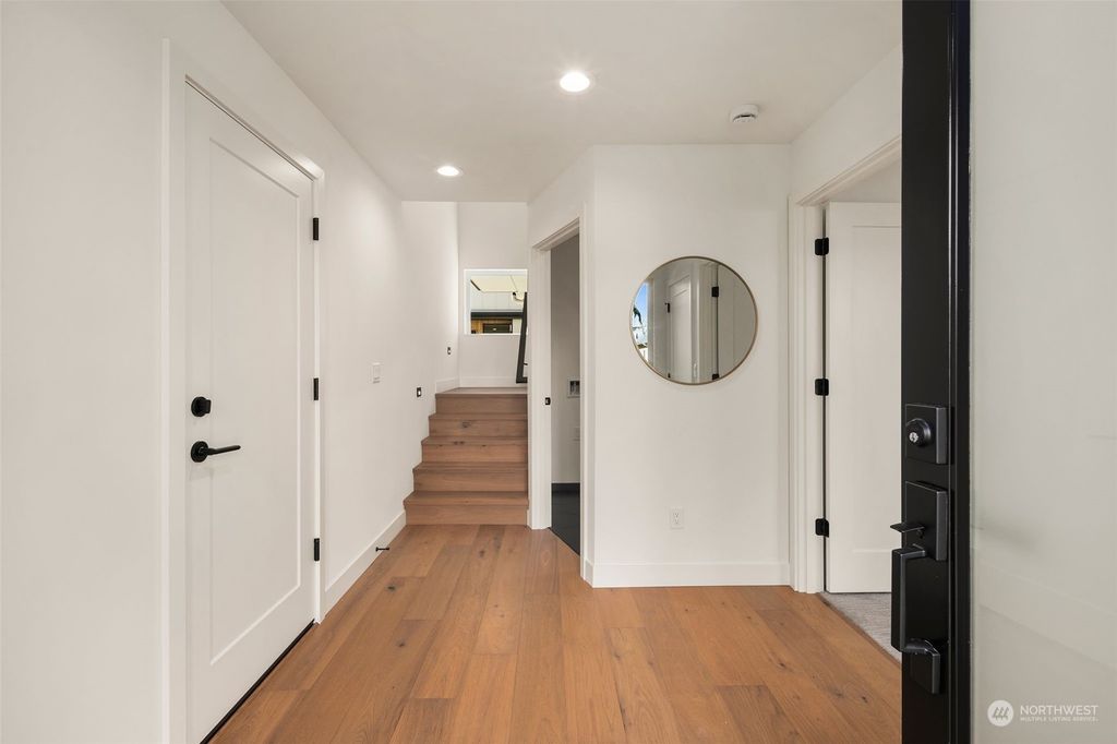 Photo of 707 34th Avenue, Seattle, WA 98112 (MLS # 2238958)