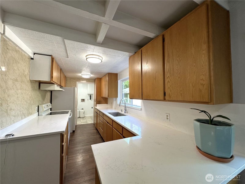 161 E Forest Drive