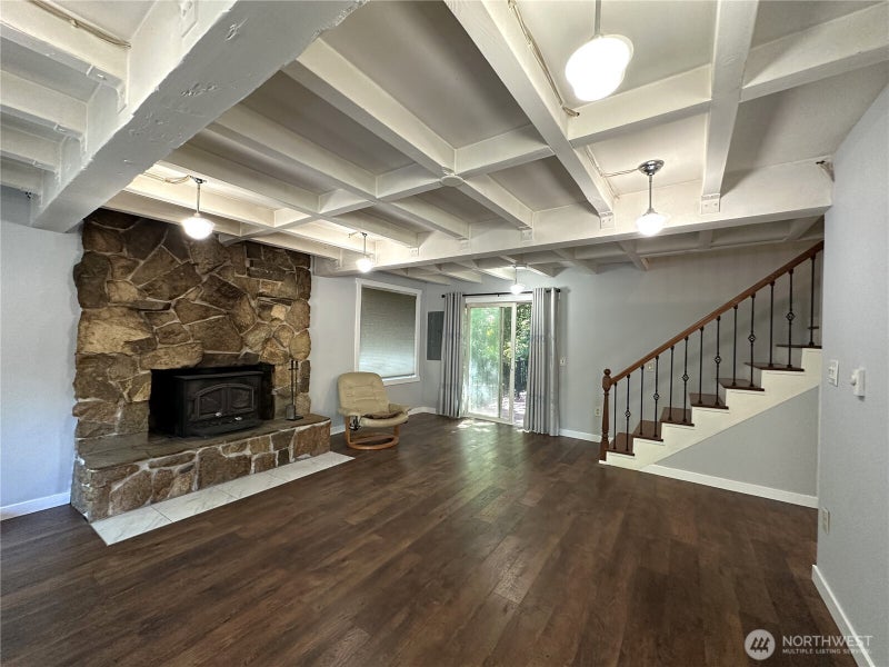 161 E Forest Drive