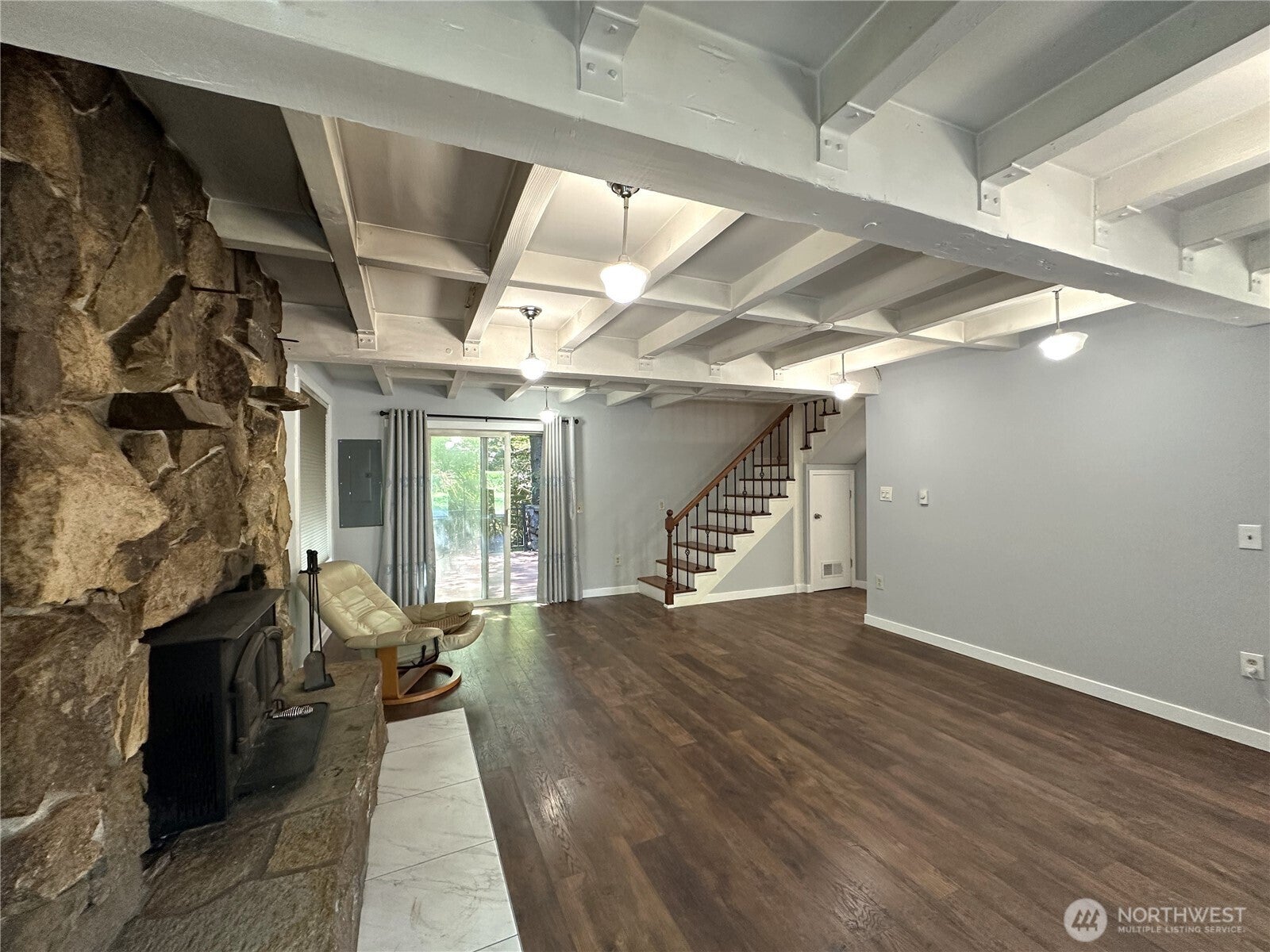 161 E Forest Drive