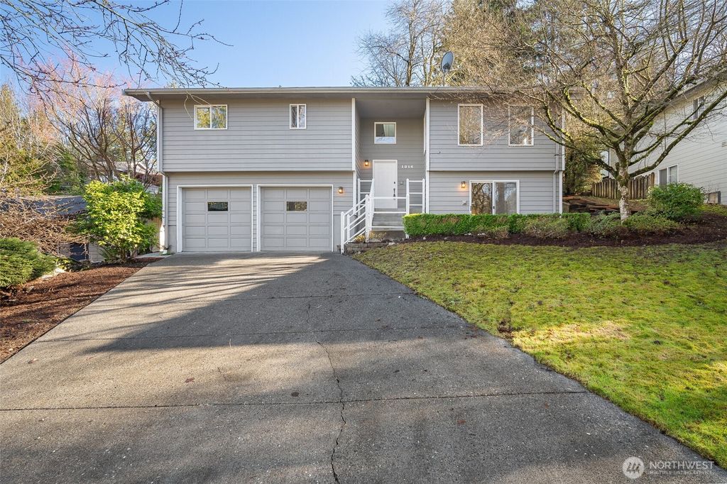 Photo of 1216 E Clearbrook Drive Dr, Bellingham, WA 98229 (MLS # 2478733)