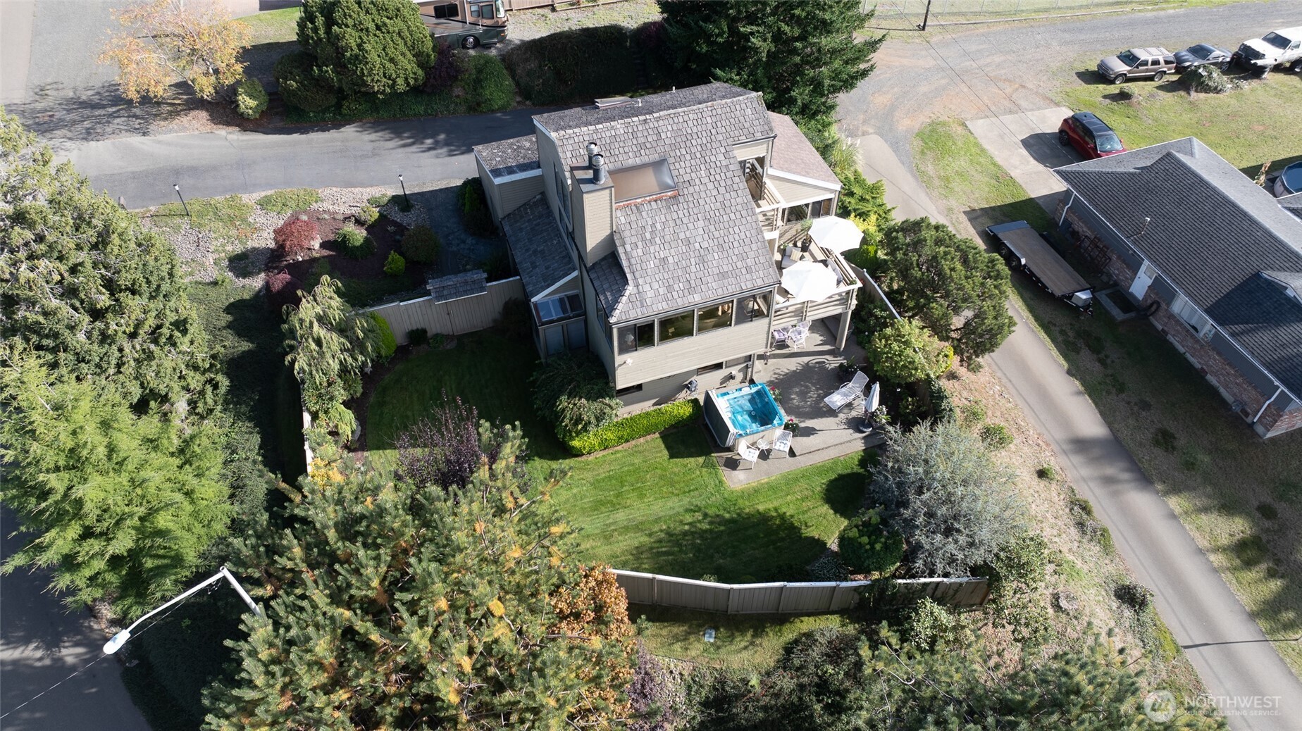 300 Beacon Hill Drive