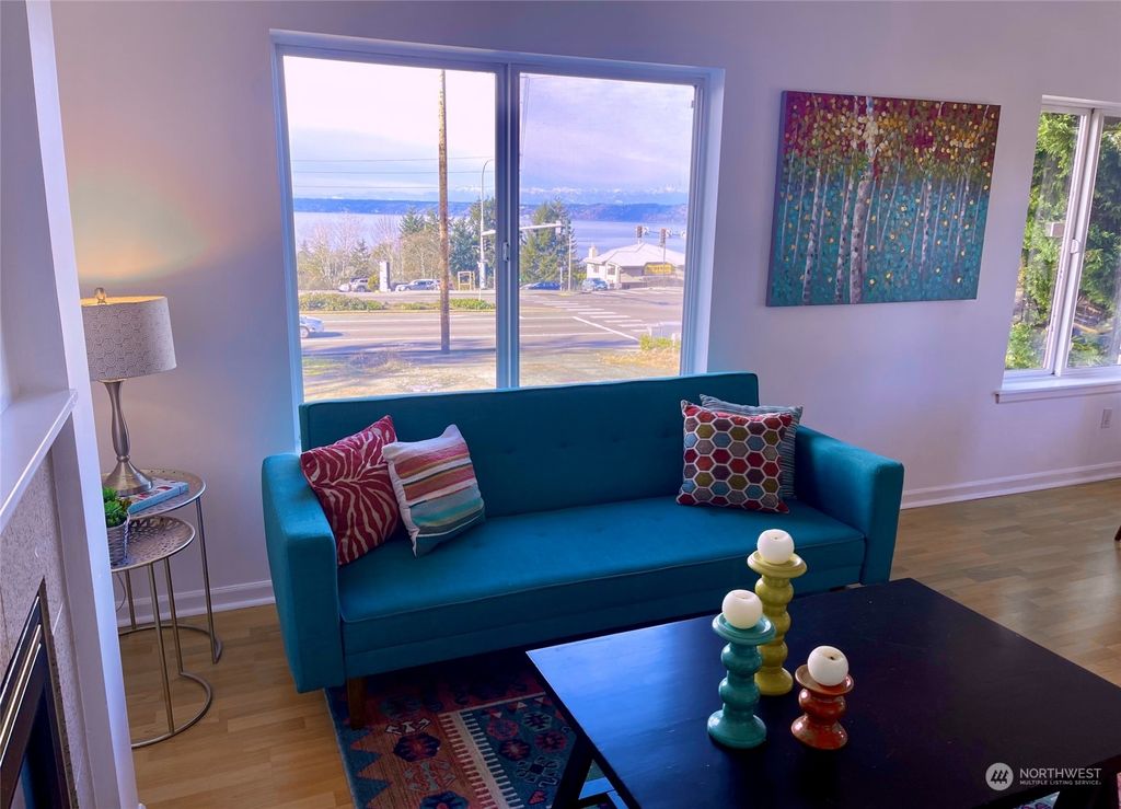 Photo of 1645 S 288th St St #201, Federal Way, WA 98003 (MLS # 2200433)