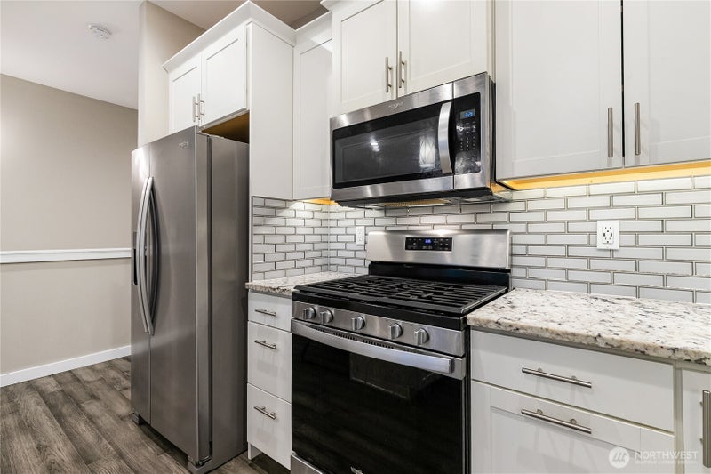 5683 Sunstone Place 102