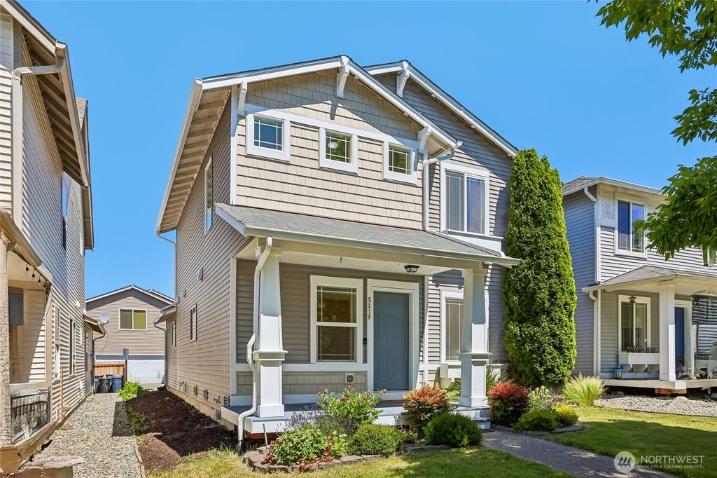 Photo of 5319 Timber Ridge Drive, Mount Vernon, WA 98271 (MLS # 2543298)