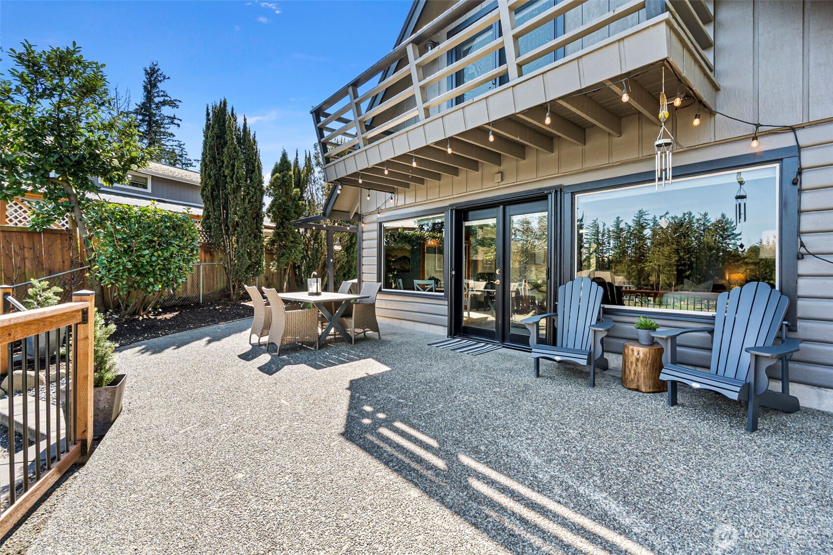 16714 Pleasant Beach Drive SE