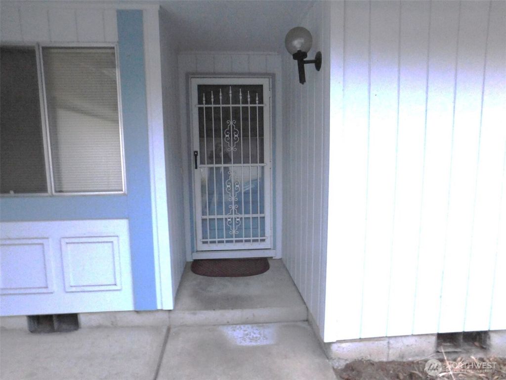 Photo of 507 NE 128th Avenue, Vancouver, WA 98684 (MLS # 2480342)