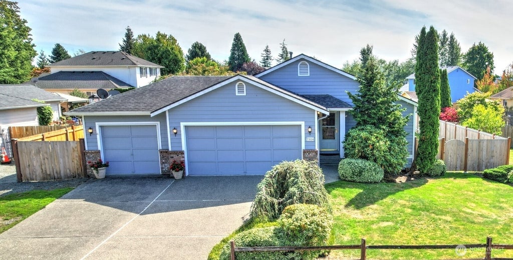 Photo of 7924 265th Street NW, Stanwood, WA 98292 (MLS # 2585913)
