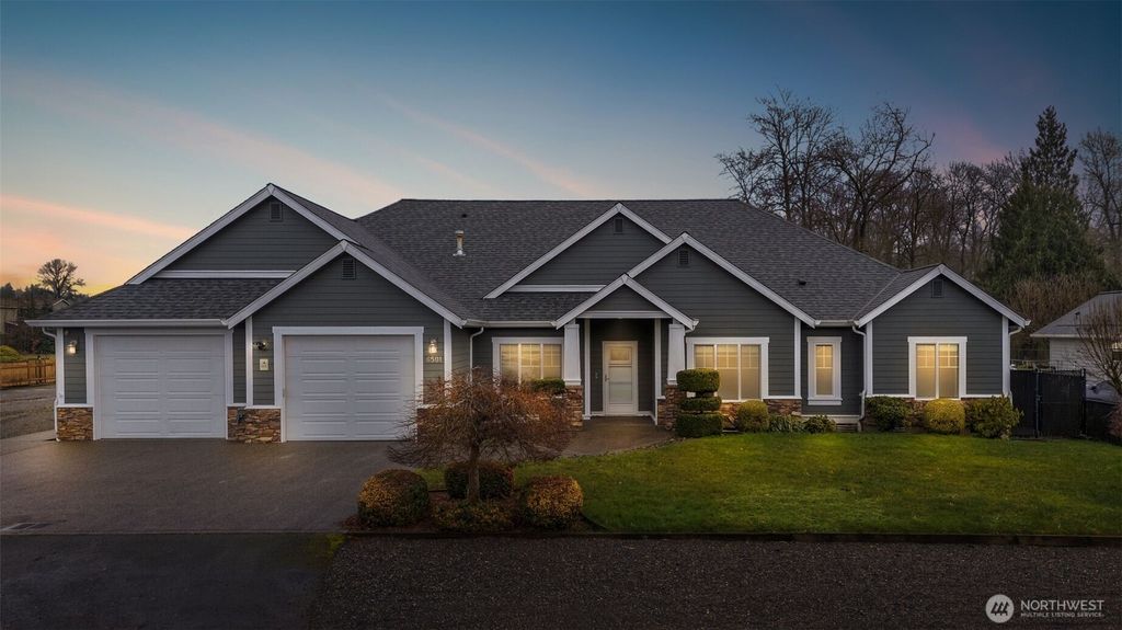 Photo of 6501 119th Avenue E, Puyallup, WA 98372 (MLS # 2517582)