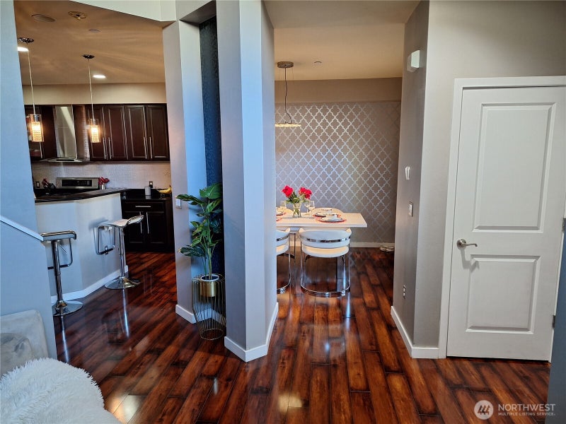4818 Pointes Drive