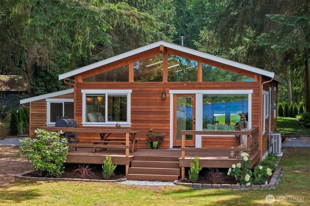 Photo of 5631 99th Avenue NE, Lake Stevens, WA 98258 (MLS # 2552643)