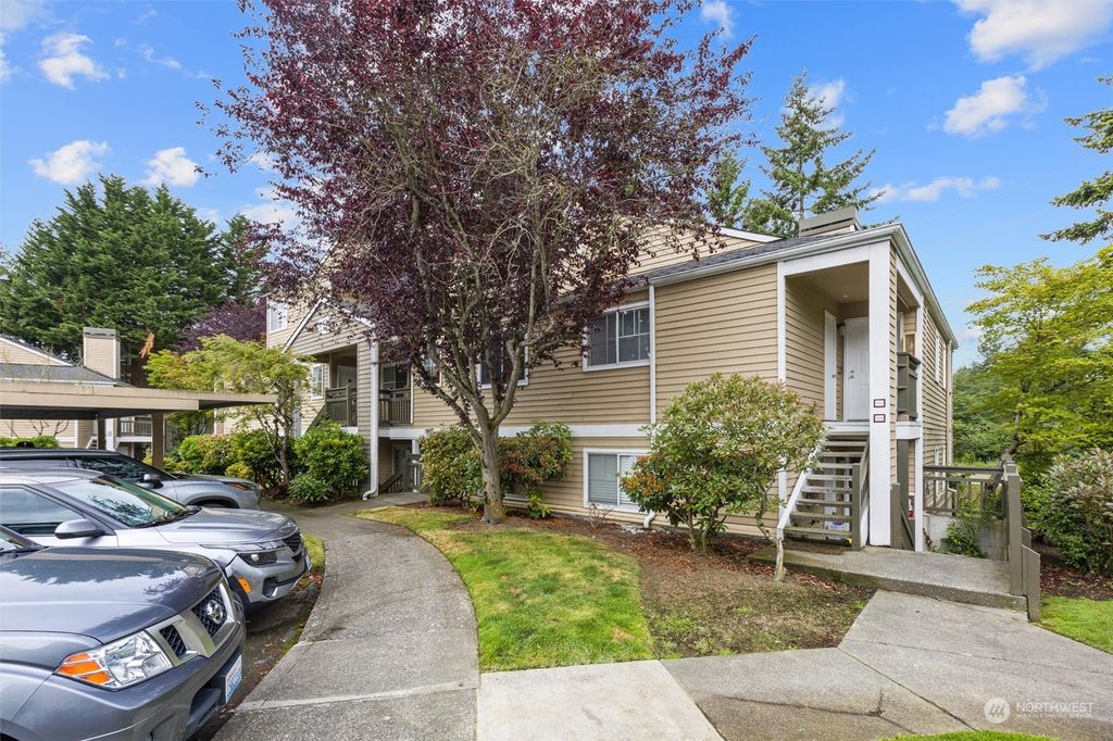 Photo of 5300 Harbour Pointe Boulevard #310D, Mukilteo, WA 98275 (MLS # 2129144)