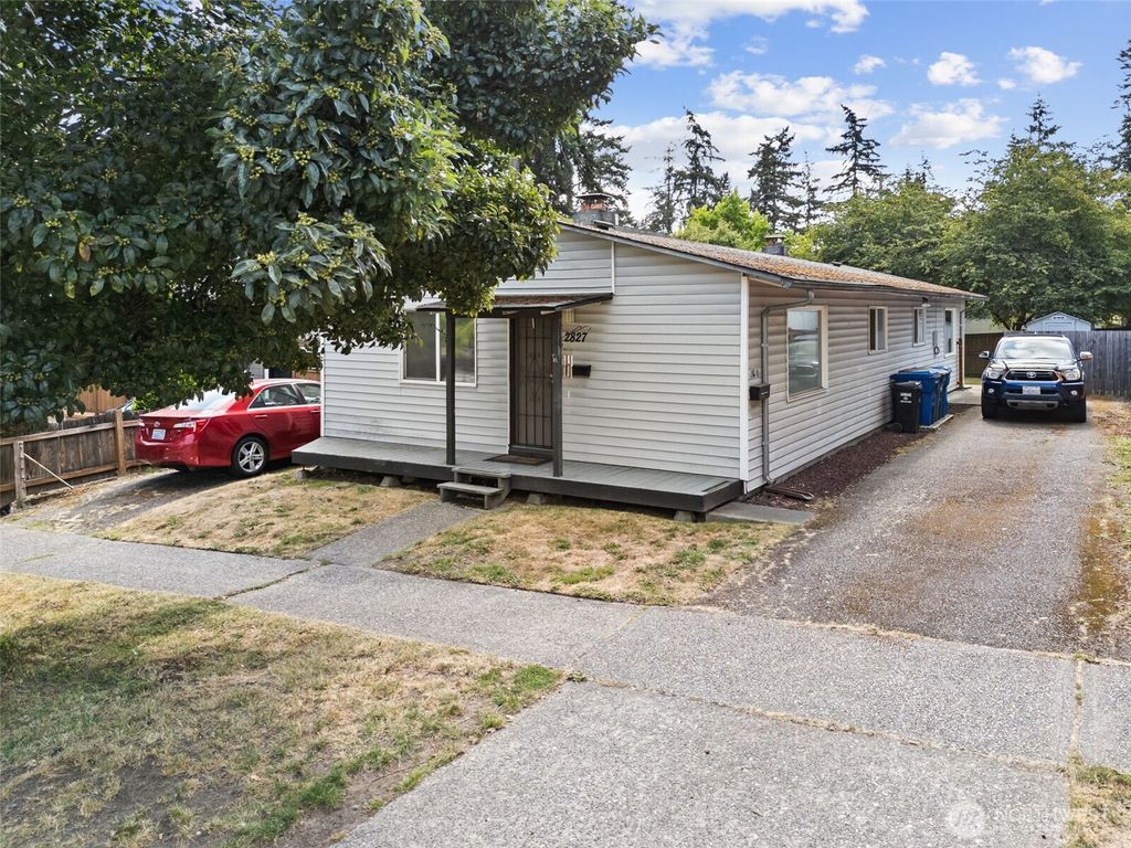 Photo of 2827 SW Nevada Street, Seattle, WA 98126 (MLS # 2430410)