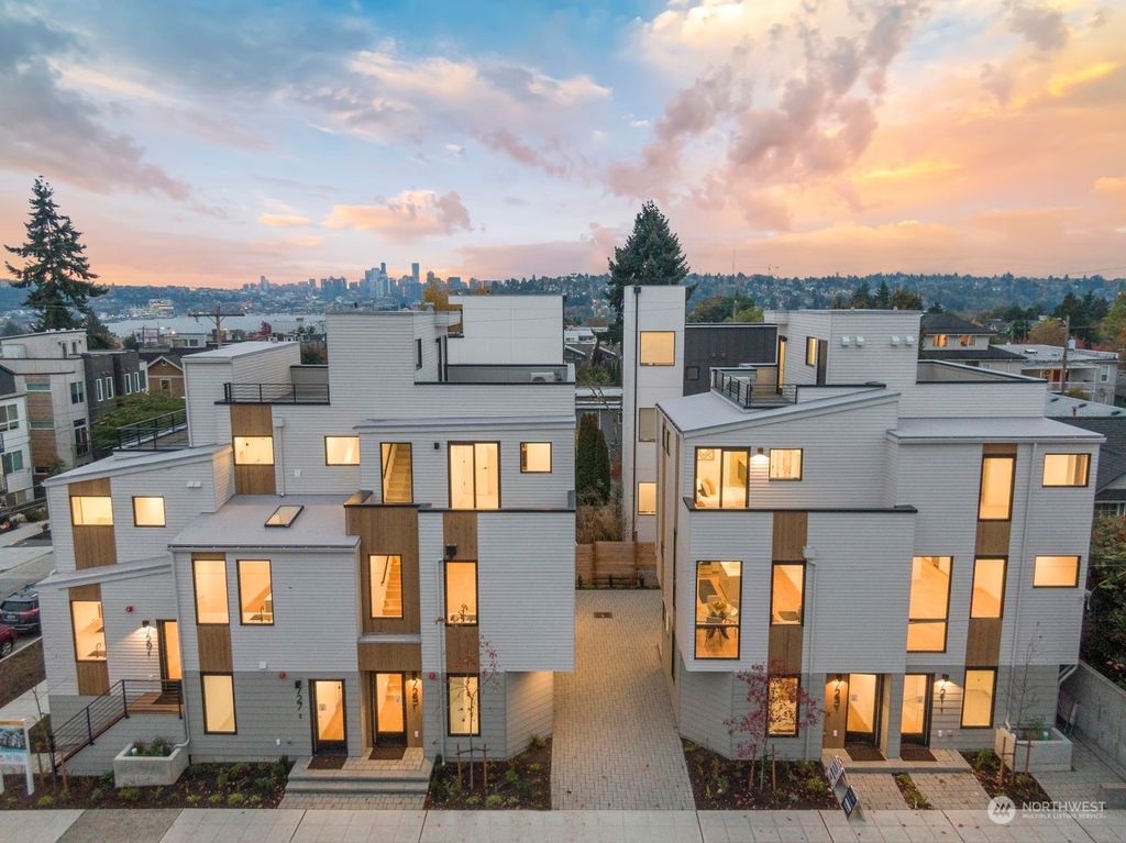 Photo of 729 N Motor Place, Seattle, WA 98103 (MLS # 2185541)