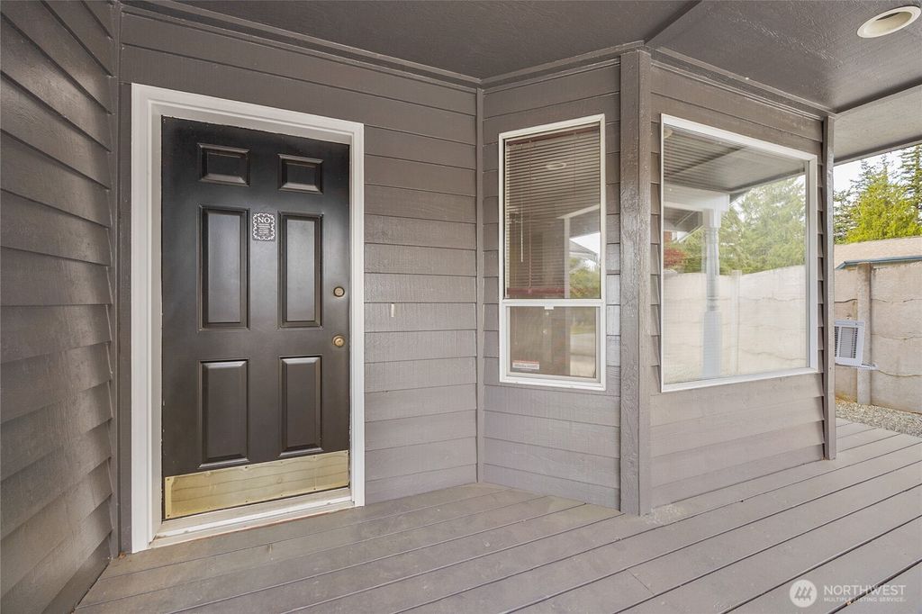 Photo of 21815 SE 271st Street, Maple Valley, WA 98038 (MLS # 2544221)