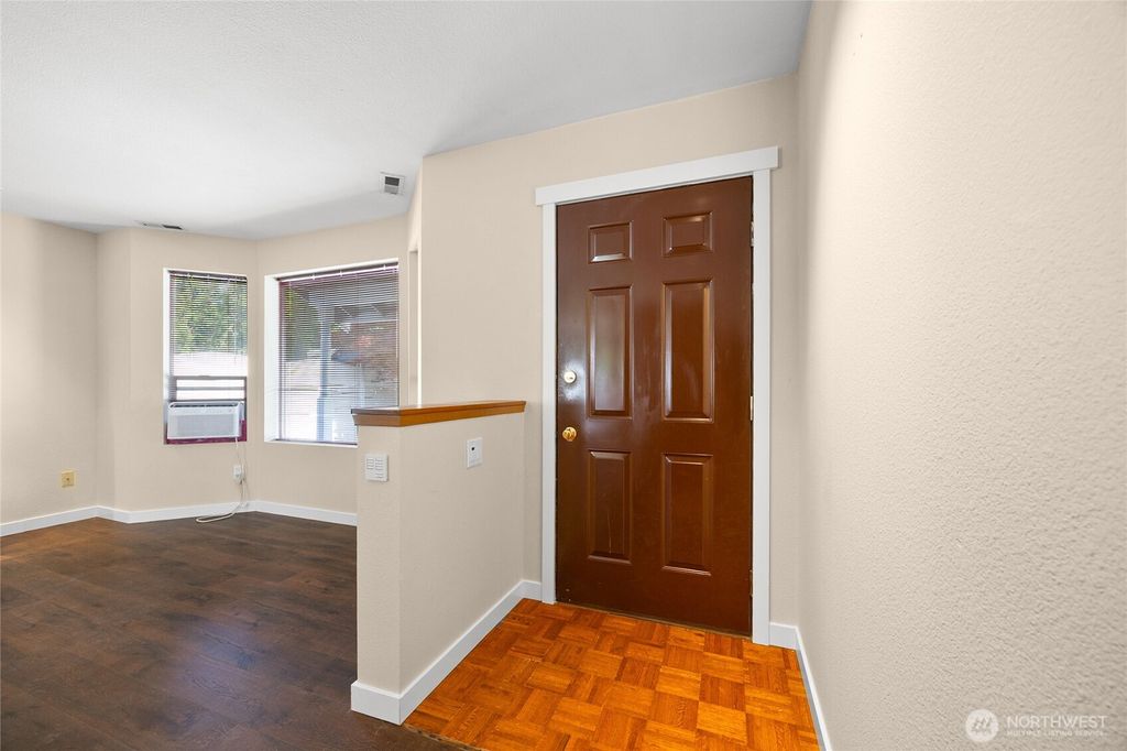 Photo of 21815 SE 271st Street, Maple Valley, WA 98038 (MLS # 2544221)