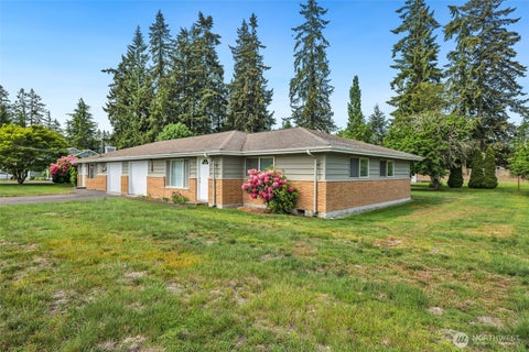 Photo of 13620 13622 14th Avenue S, Tacoma, WA 98444 (MLS # 2524983)