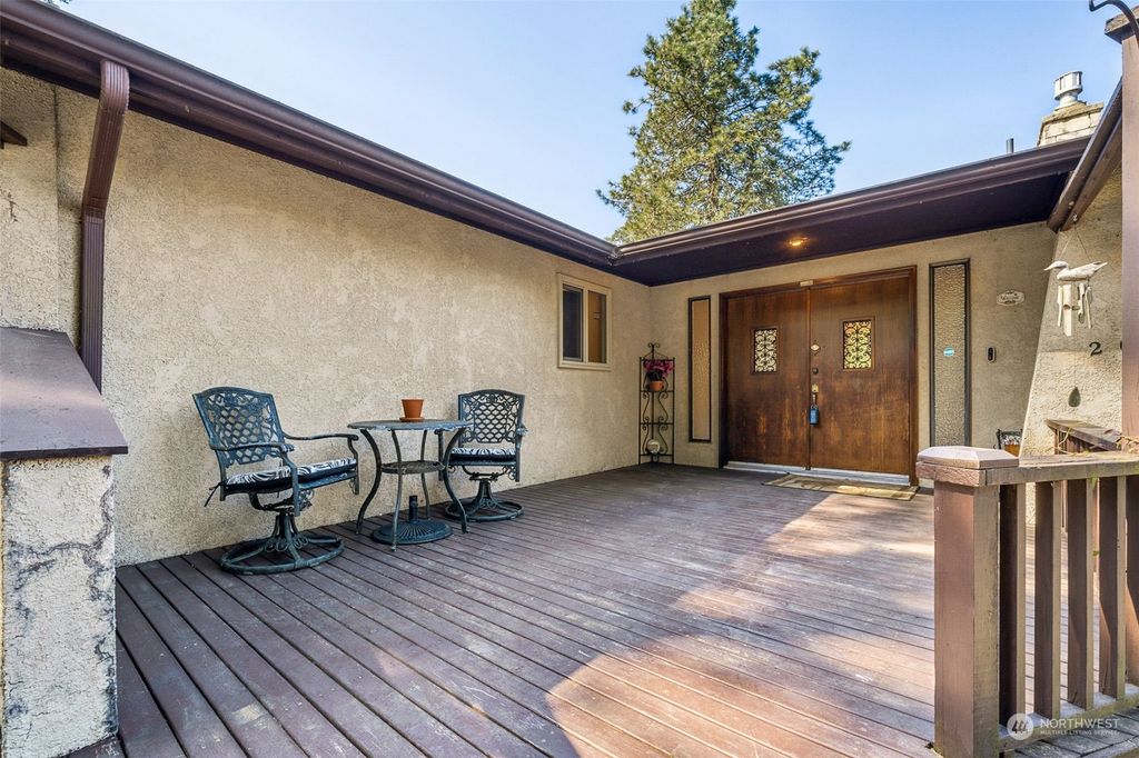 Photo of 26131 Woodland Way S, Kent, WA 98030 (MLS # 2222141)
