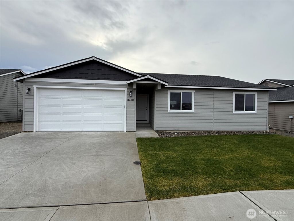 Photo of 2378 2nd Street SE, East Wenatchee, WA 98802 (MLS # 2465539)