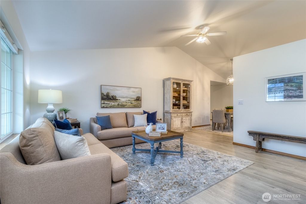 Photo of 64 Talon Loop, Walla Walla, WA 99362 (MLS # 2467544)