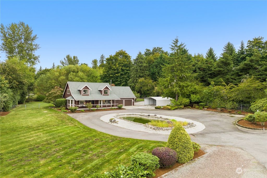 Photo of 21328 NE 92nd Place, Redmond, WA 98053 (MLS # 2174613)