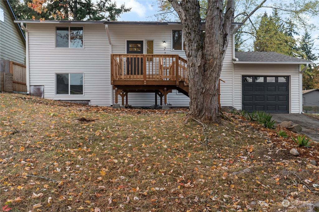 Photo of 22010 5th Avenue W, Bothell, WA 98021 (MLS # 2016011)