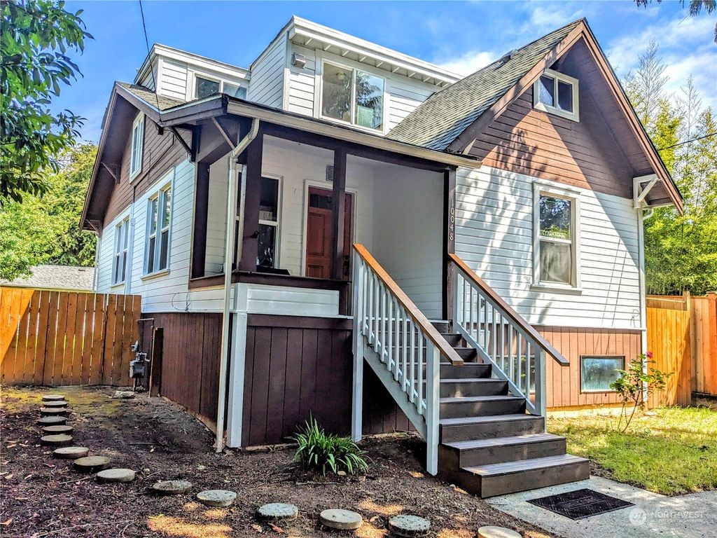 Photo of 10048 62nd Avenue S, Seattle, WA 98178 (MLS # 2129614)